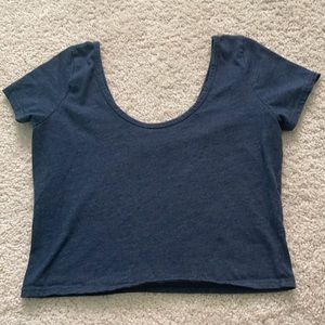 scoop neck crop top